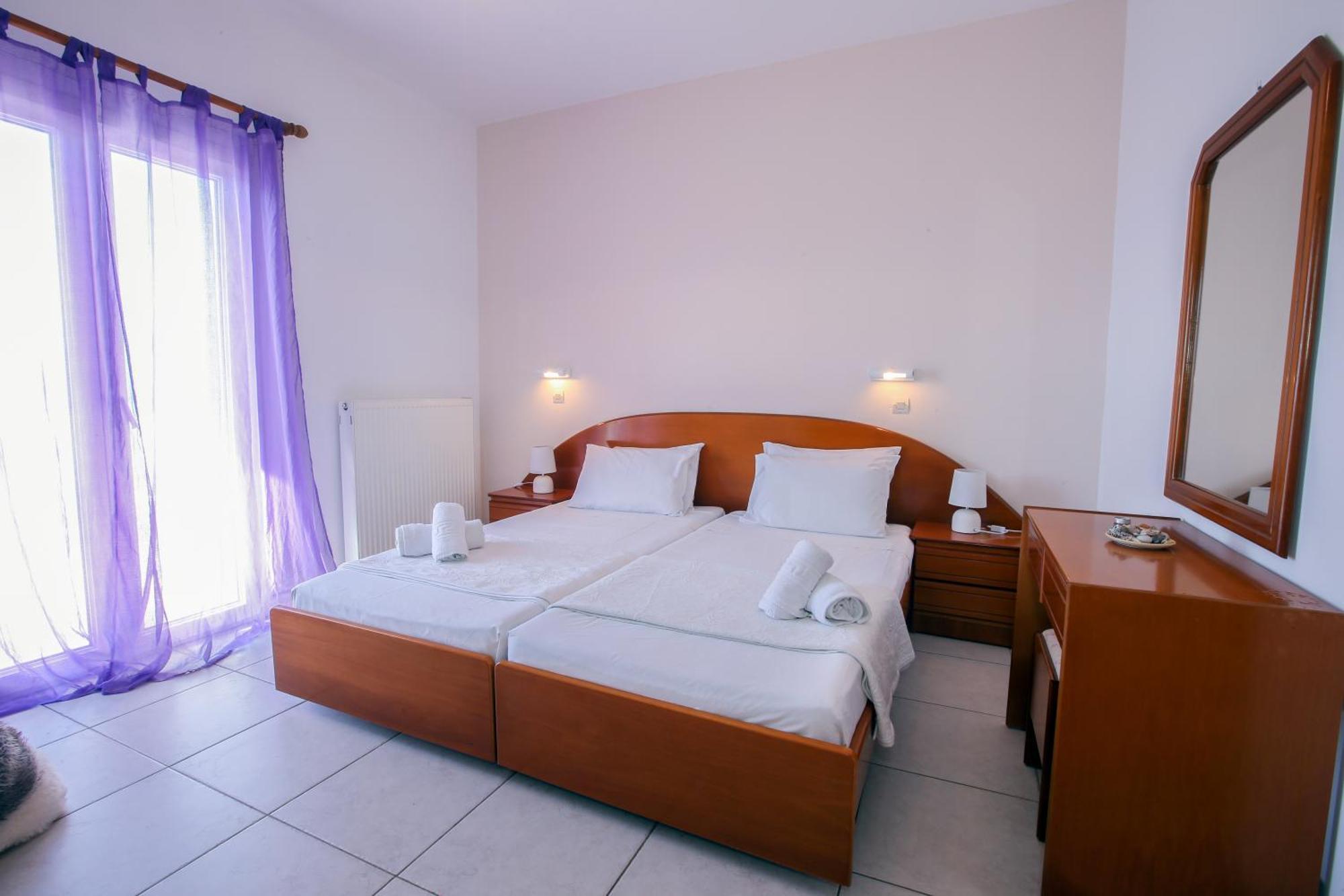 S&C Kosmos Beach Resort Róda Kültér fotó